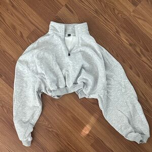 Oner Active Gray Cropped Sweatshirt
